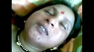 Indian Village aunty sex up her husband